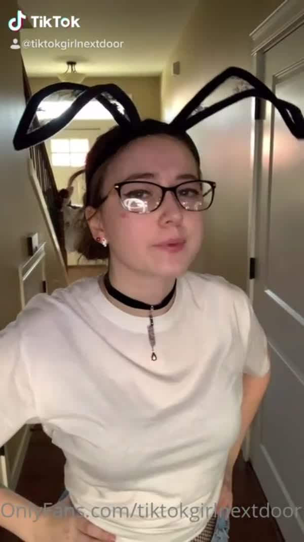 tiktokgirlnextdoor tiktokgirlnextdoor